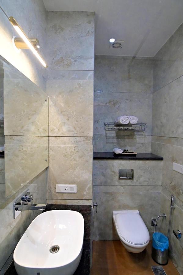 Hotel Golden Stay Амритсар Екстериор снимка