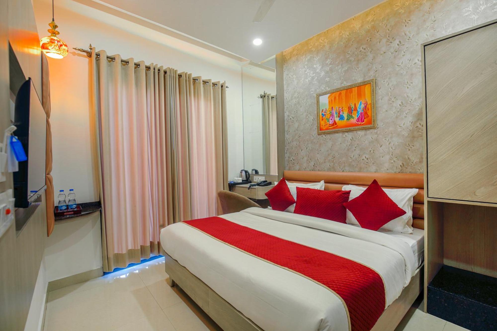 Hotel Golden Stay Амритсар Екстериор снимка
